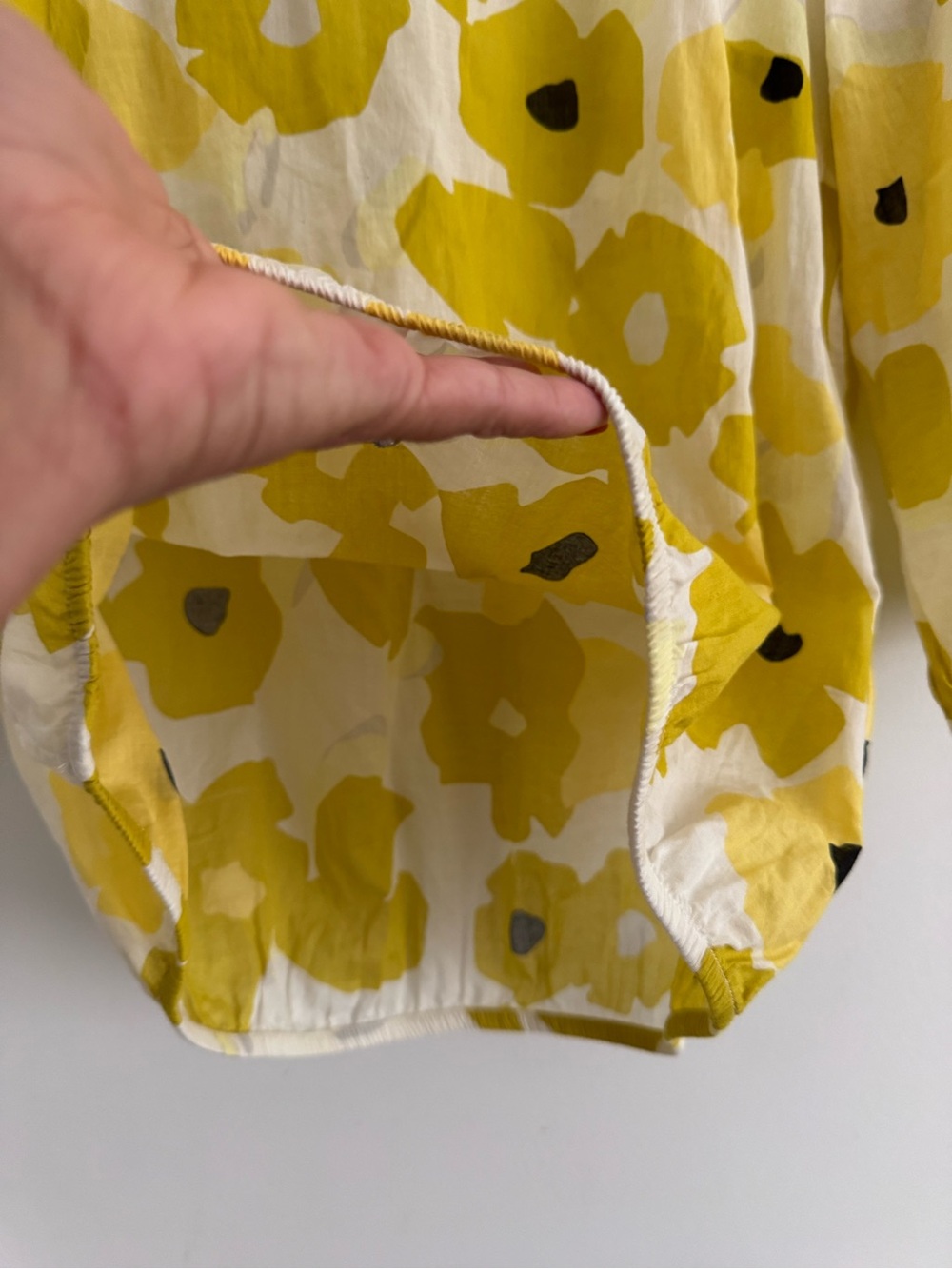 Yellow Floral Puff-Sleeve Blouse - Picture 5 of 7